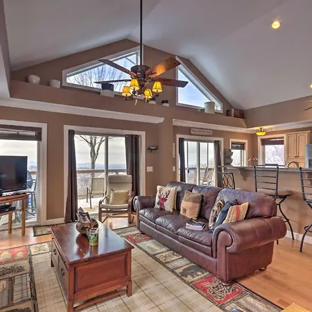 Beech Mountain Retreat With Open Deck 2 Mi To Ski!